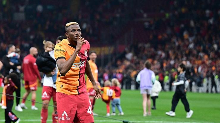 Victor Osimhen’den Galatasaray taraftarlarına…