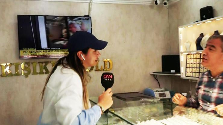 CNN TÜRK sıcak noktadan bildiriyor: İşte Diyarbakırlıların PKK’nın fesih kararına ilk tepkisi Davul zurnalarla kutladılar...