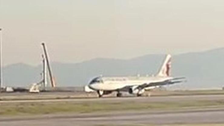 Havada panik dolu anlar Pilot acil durum deklare etti