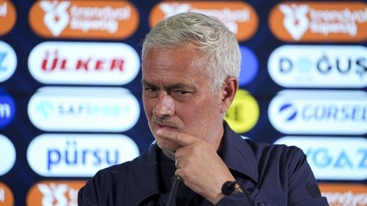 Jose Mourinhodan Galatasaraya olay sözler Musleranın penaltısına tepki...