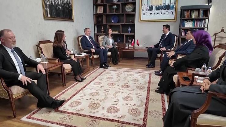 DEM Parti, siyasi partiler turuna başladı