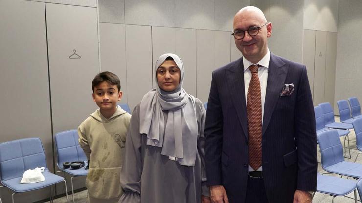 Hamileyken böbrek kanseri olduğunu öğrendi; oğluna doktorunun adını verdi
