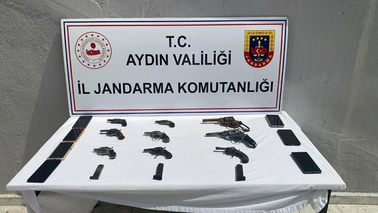 Aydın'da Silah Ticareti Operasyonu Aydın'da Silah Ticareti Operasyonu