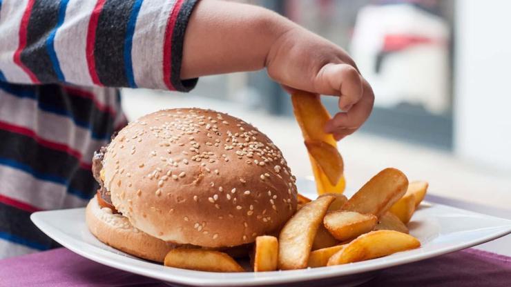 Her 10 Çocuktan 2si Obez Kilo Aldıran Bu Besinlere Aman Dikkat Obeziteye Karşı Beslenme Tüyoları