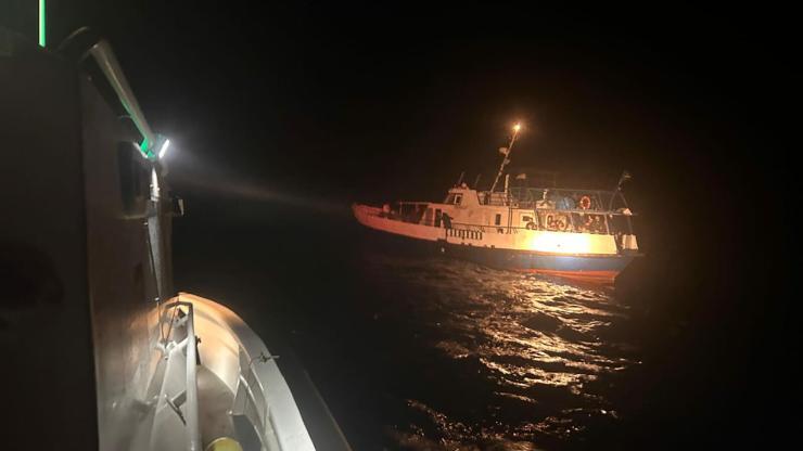 Datça'da 93 kaçak göçmen ile 3 organizatör yakalandı