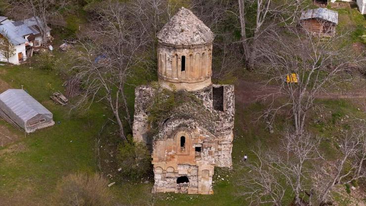 Doğayla İç İçe Konumu ve Tarihi Dokusuyla Öne Çıkıyor Rabat Manastırına Ziyaretçi Akını