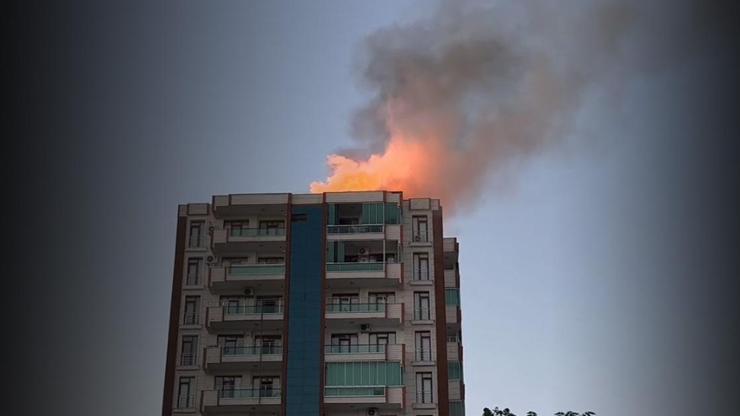 SON DAKİKA | Diyarbakırda 13 katlı binada yangın faciası: 2si çocuk 3 kişi hayatını kaybetti