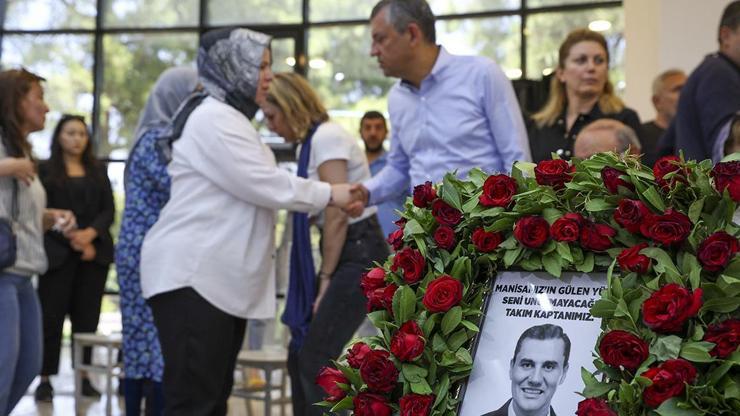 Ferdi Zeyrek için ikinci günde de taziyeler kabul edildi