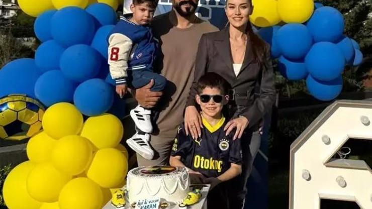 Burak Özçivit ve Ailesi Londra’da Tatilde Mutlu Anlarını Paylaşarak Takipçilerini Büyüledi