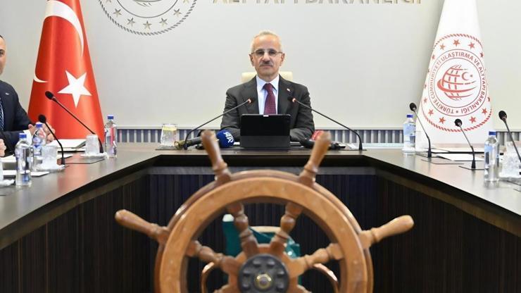 Bakan Uraloğlundan Hürmüz Boğazı açıklaması: Güvenlik seviyesini üst düzeye çıkardık