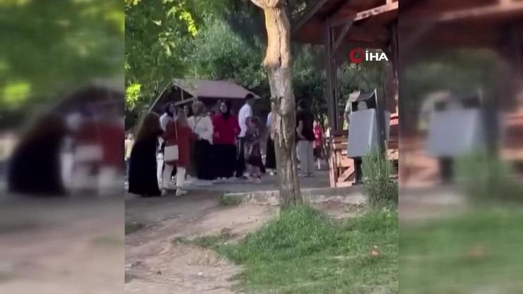 Çocukların kavgasına anneler dahil oldu, ortalık birbirine girdi