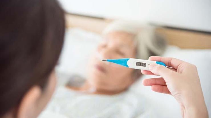 Ateş Düşürücüler Etkili Olmuyor Güneş Çarpması Deyip Geçmeyin... Ağır Sonuçlar Doğurabilir