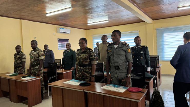 Kamerun Harp Okulu’nda ilk Türkçe ders verildi Kamerun Harp Okulu’nda ilk Türkçe ders verildi