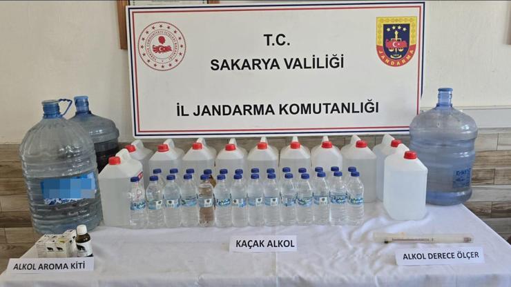 Sakarya'da sahte içki operasyonu Sakarya'da sahte içki operasyonu