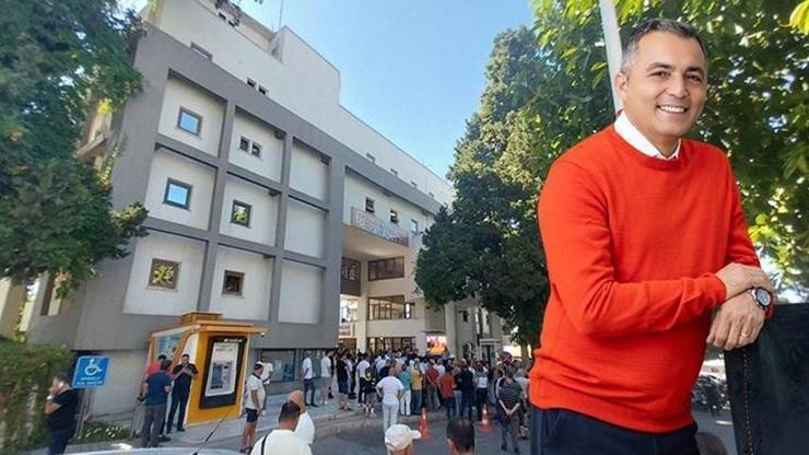 Manavgat Belediyesi'ne yolsuzluk operasyonu! Belediye başkanı ve bazı yöneticiler gözaltında Manavgat Belediyesi'ne yolsuzluk operasyonu! Belediye başkanı ve bazı yöneticiler gözaltında