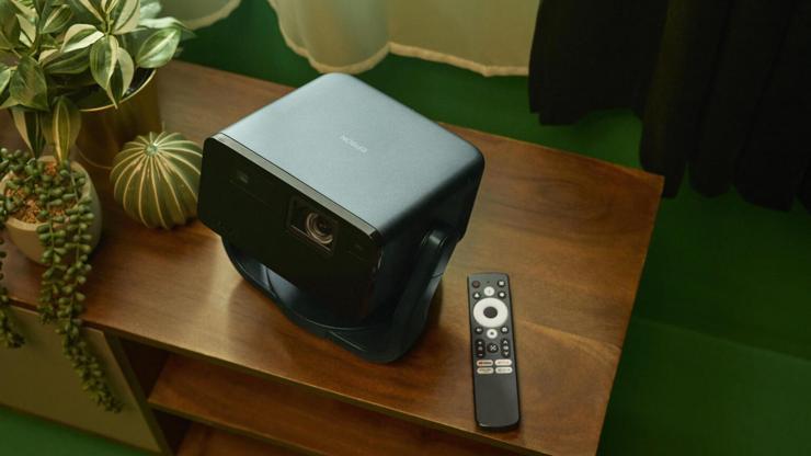 150 inç’e ulaşabilen Google TV’li projektör 150 inç’e ulaşabilen Google TV’li projektör