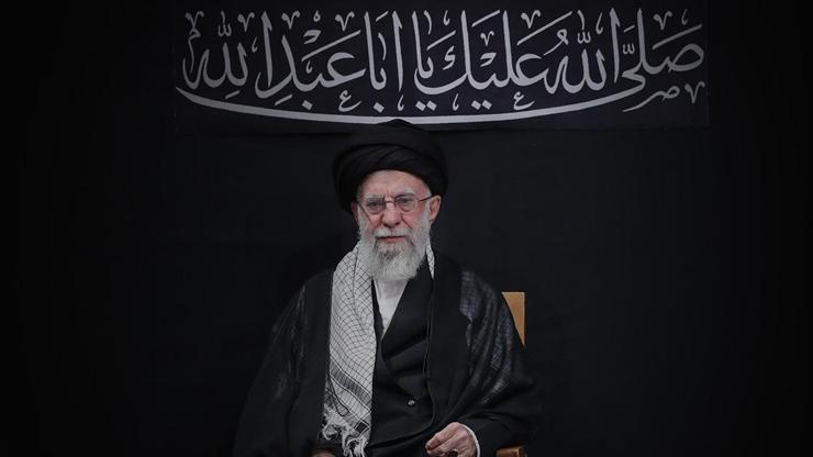 Hamaney, İsrail ile savaşın ardından ilk kez kamuoyu karşısına çıktı