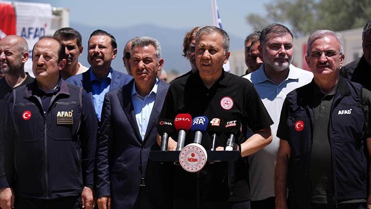 İçişleri Bakanı Ali Yerlikaya: İzmirde 228 konut ağır hasarlı