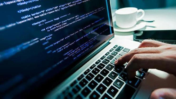 Start-up’ları dolandıran yazılımcıyı ifşa etti