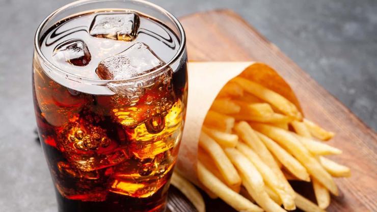 TikTokta Gündem Oldu Migrenin Şifası Kola ve Patates Kızartmasında mı Uzmanlar Ne Diyor