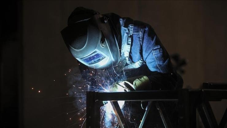 Sanayi üretimi mayıs ayında güçlü toparlandı