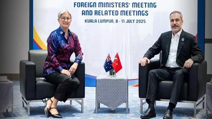 Hakan Fidan, Avustralyalı mevkidaşı ile görüştü Hakan Fidan, Avustralyalı mevkidaşı ile görüştü