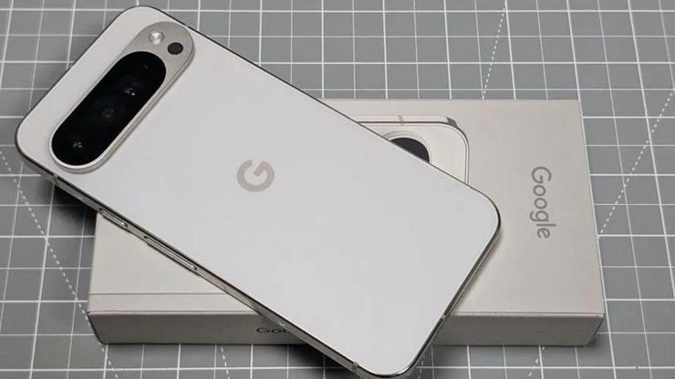 Pixel 10, sürpriz bir sızıntıyla gündeme geldi Pixel 10, sürpriz bir sızıntıyla gündeme geldi