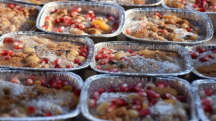 VİTAMİN VAR, PROTEİN VAR, LİF VAR, MİNERAL VAR Faydası Çok Ama... Aşureyi Sakın Bu Kaplara Koymayın Ağır Metal Geçişine Neden Olabilir Sağlıklı Aşurenin 6 Püf Noktası