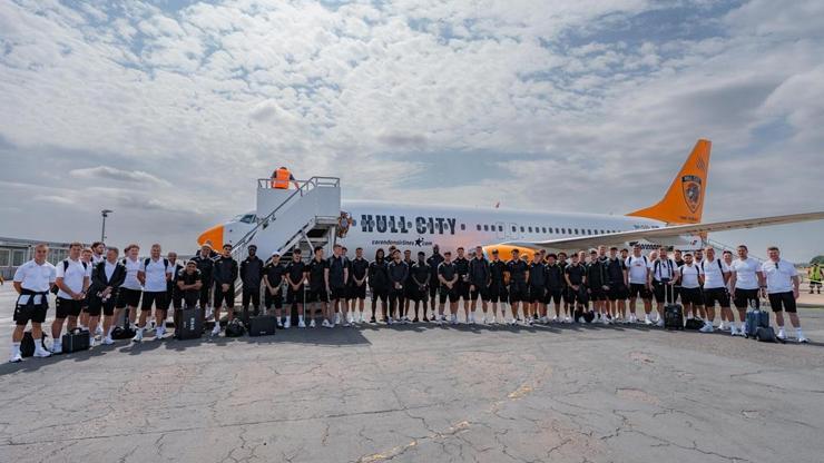 6874a3f9d0764f40b3963162 Acun Ilıcalı'nın takımı Hull City, kamp için Türkiye'ye geldi