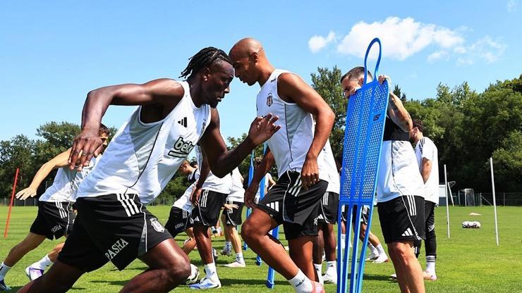 Beşiktaş’ta hazırlıklar çift antrenmanla sürdü