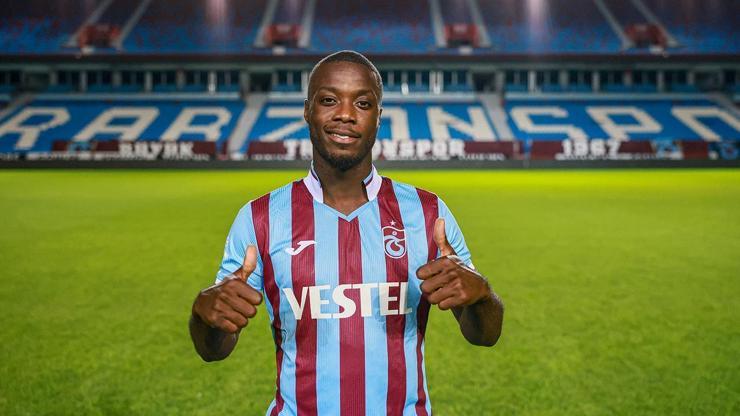 6877b12ede416d36a62a8383 Trabzonspor'un eski yıldızı Pepe, Villarreal ile sözleşme uzattı