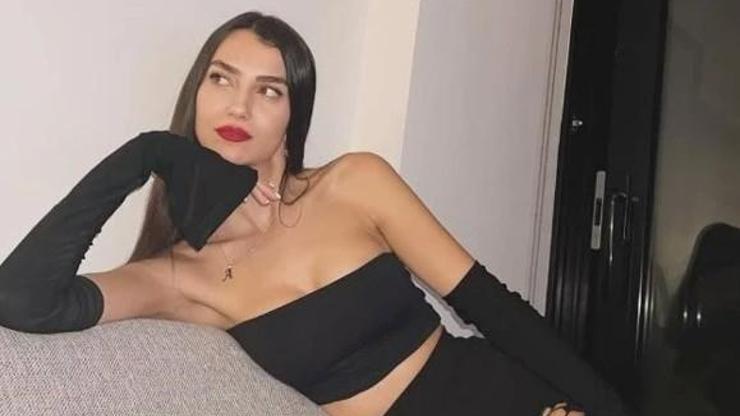 Aleyna Solakerden Cesur Tatil Paylaşımı Mayolu Pozları Sanal Medyayı Salladı