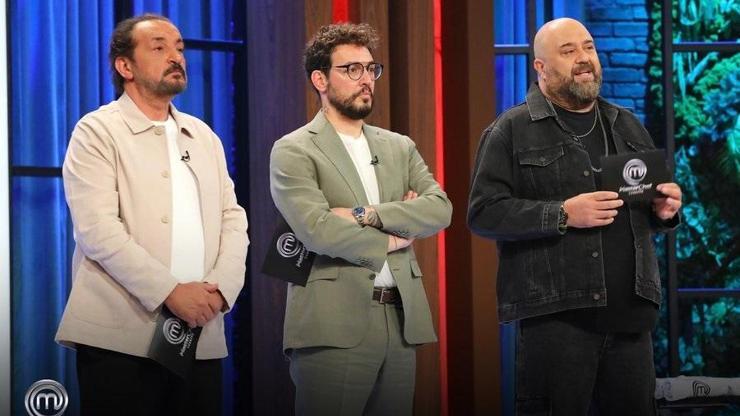MasterChef 9. yarışmacı kim oldu? ANA KADROYA GİREN YENİ İSİM! 20 Temmuz 2025 MasterChef'te yaşananlar MasterChef 9. yarışmacı kim oldu? ANA KADROYA GİREN YENİ İSİM! 20 Temmuz 2025 MasterChef'te yaşananlar