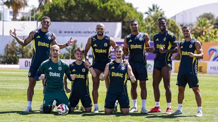 687e39fa330760b1f2d99f4d Fenerbahçe, Leiria maçı sonrası çalışmalarını sürdürdü