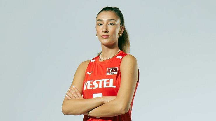 6880a7cf330760b1f2d9aa39 Hande Baladın'dan Milli Takım sözleri: Her zaman çok özel bir duygu