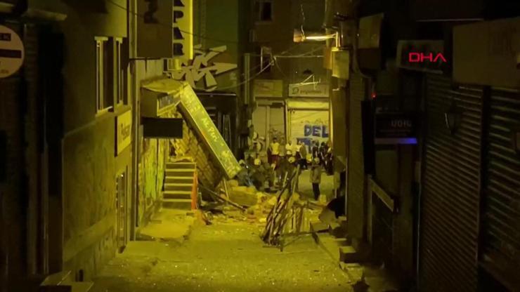 SON DAKİKA HABERİ: Beyoğlu'nda binada patlama SON DAKİKA HABERİ: Beyoğlu'nda binada patlama