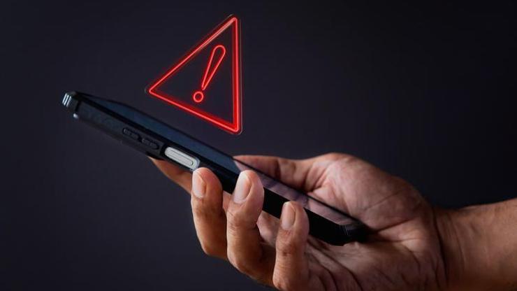 SON DAKİKA... İngiltere'de mobil şebekeler çöktü: Arama yapılamıyor
