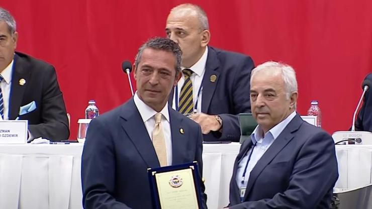 Fenerbahçe'de Yüksek Divan Kurulu toplantısı başladı