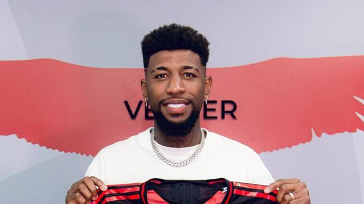 Adı Beşiktaş'la anılıyordu! Emerson Royal resmen imza attı... Adı Beşiktaş'la anılıyordu! Emerson Royal resmen imza attı...