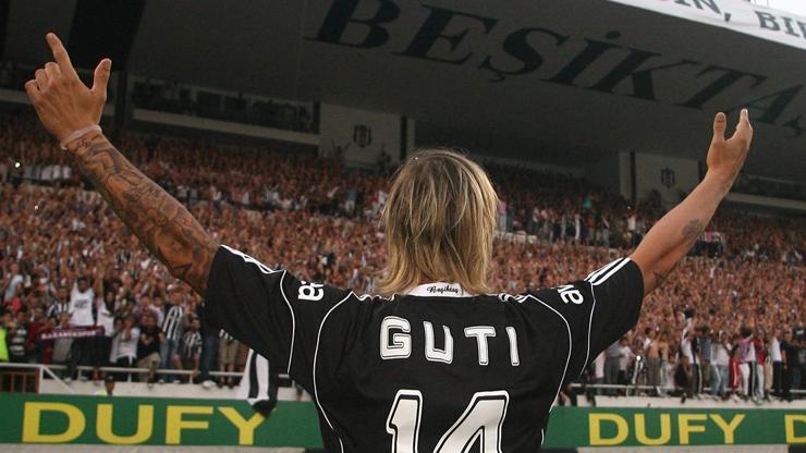 15 yıl önce Beşiktaş'a imza atan Guti'den paylaşım!