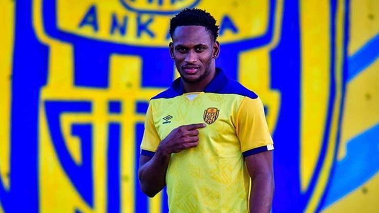 MKE Ankaragücü’nde Renaldo Cephas şoku! İzinsiz transfer oldu MKE Ankaragücü’nde Renaldo Cephas şoku! İzinsiz transfer oldu