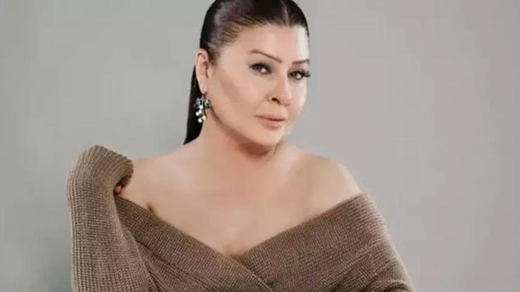 ÜNLÜ ŞARKICININ ACI GÜNÜ... Yeliz annesini kaybetti