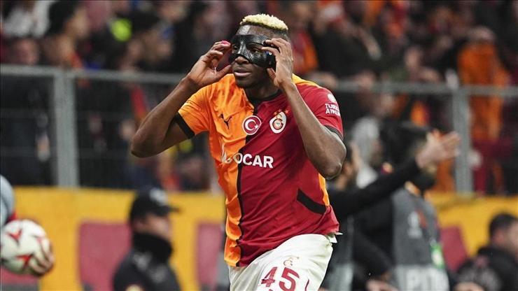 688726e6fa20a9ce6b58506c Galatasaray taraftarının bekleyişi sona eriyor: Osimhen İstanbul yolunda