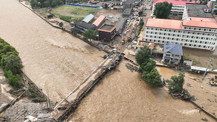 �in'de sel felaketi: 38 ki�i hayat�n� kaybetti
