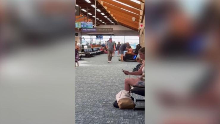 Hawaiide kıyılar boşaltılıyor: Sirenler tsunaminin yankısı oldu