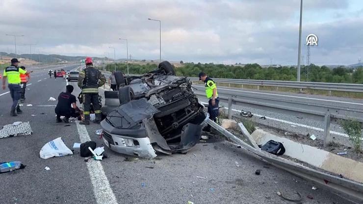Kuzey Marmara Otoyolunda feci kaza: Anne öldü, eşi ve 3 çocuğu yaralandı
