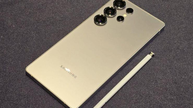 Galaxy S26 Ultra’nın konsept görselleri sızdırıldı Galaxy S26 Ultra’nın konsept görselleri sızdırıldı