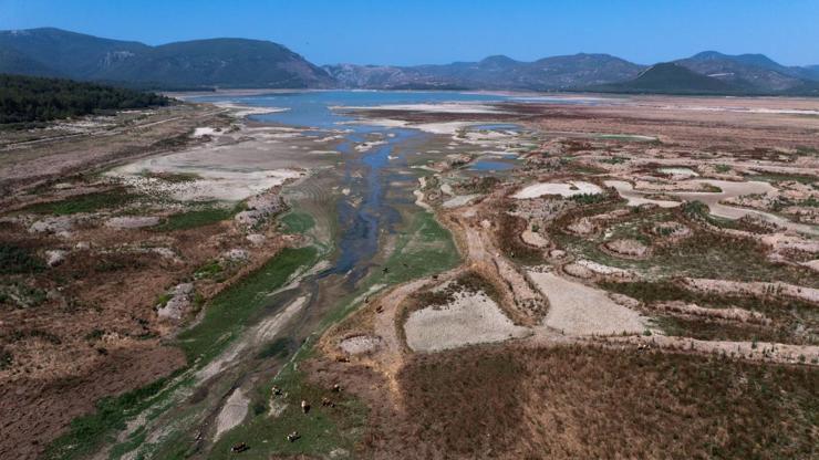 İzmirde su krizi kent geneline yayılıyor