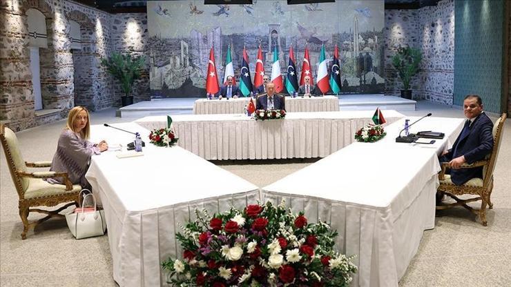 İtalyan basını yazdı: Roma'nın planı Ankara ile birlikte hareket etmek İtalyan basını yazdı: Roma'nın planı Ankara ile birlikte hareket etmek