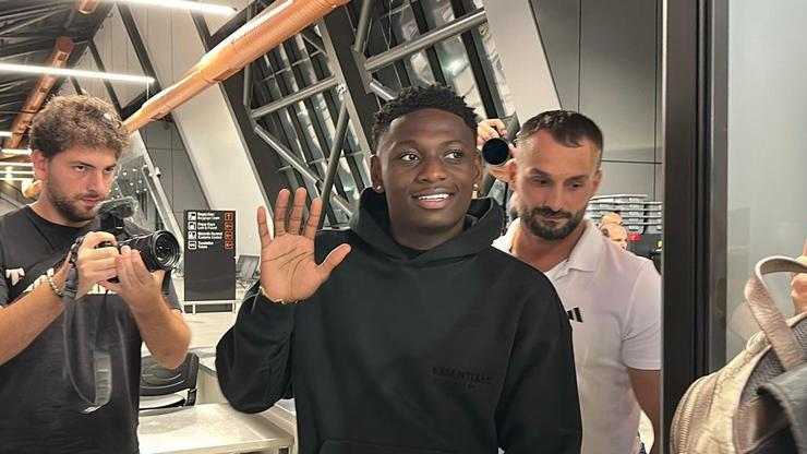 Trabzonspor, yeni transferi Kazeem Olaigbe’ye kavuştu